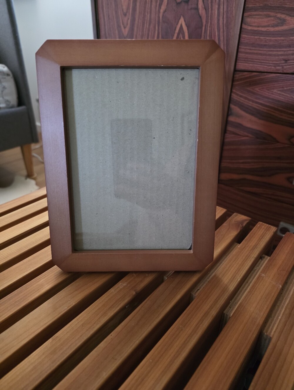 Lovely wooden tabletop picture frame.